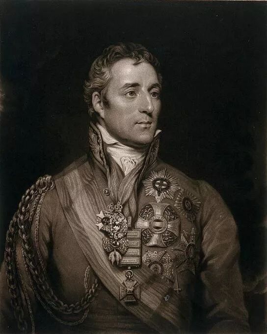 控制大半个欧洲的拿破仑帝国,为何没能吞并近在咫尺的