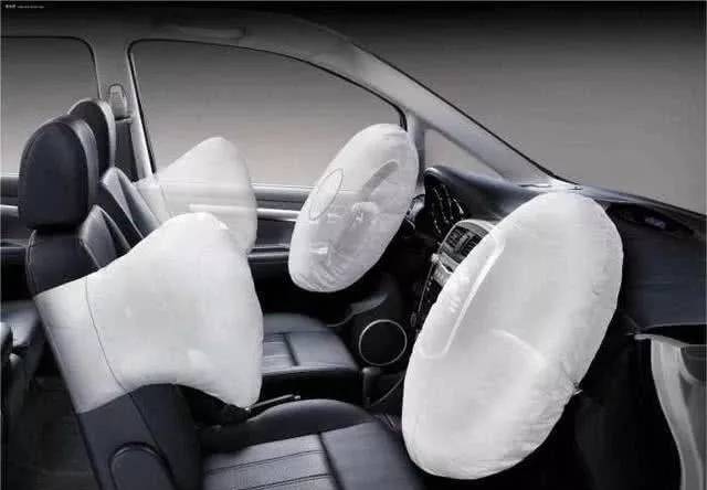 汽车上戴座套?不拆别后悔