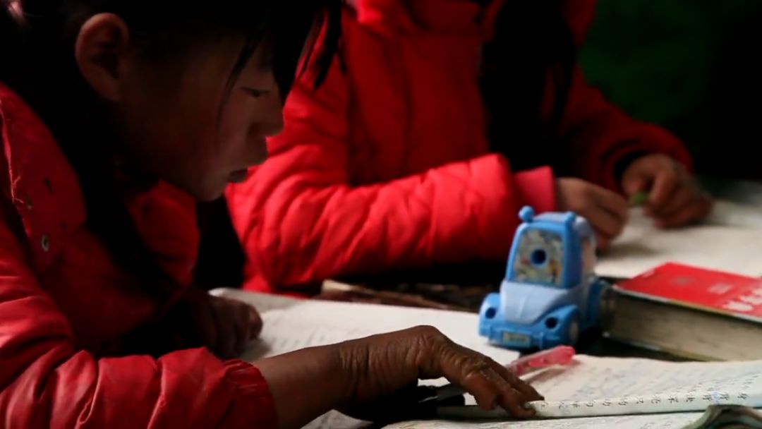 这部纪录片又把人看哭了