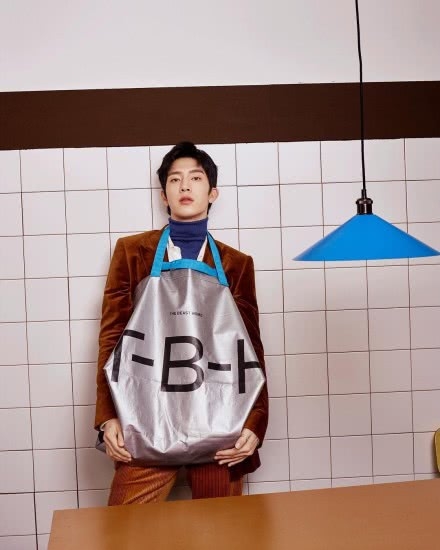 金马奖事件之后，井柏然时隔2年后突然发文，网友力挺他正三观