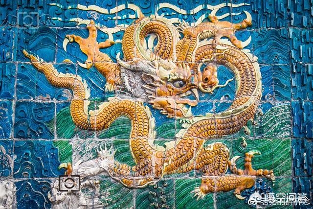 山西省大同市的九龙壁是谁的王府照壁?