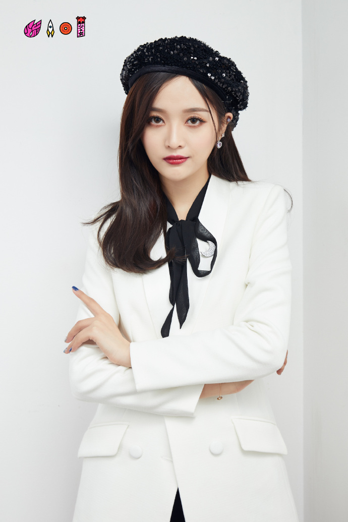 火箭少女见面会吴宣仪状态不佳，背后原因令人心疼不已