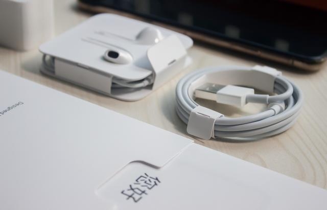 评测日记:我与女友对 iPhone XS Max 的十一天研究-笔尖星球 - 有趣有用的数字生活