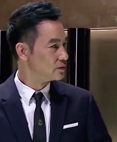 她超越黎姿阿娇成为香港最抗老女星！比20年前少女是什么操作？