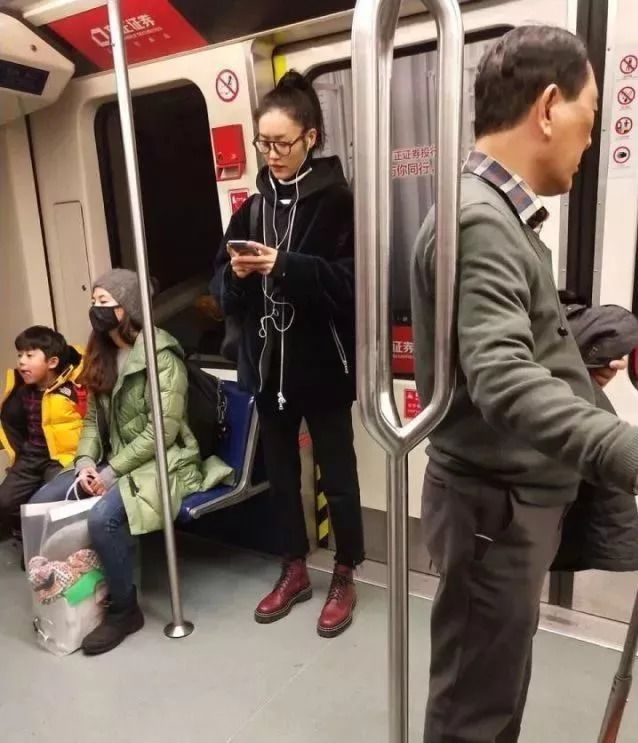 30岁的刘雯：嫁不出去，就把别人娶进来！