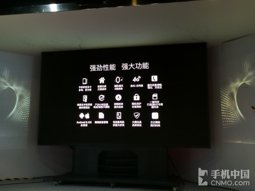 SIMBOX多卡宝发布 出差旅行一机搞定