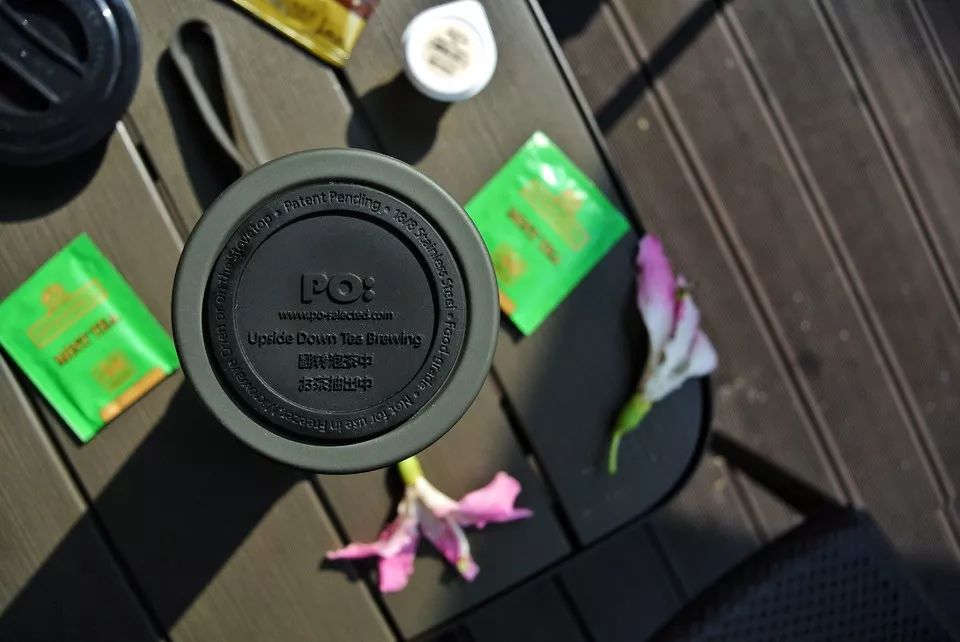 用保温杯开启「嗜茶儿童」的泡茶方式，丹麦 PO 泡温杯体验