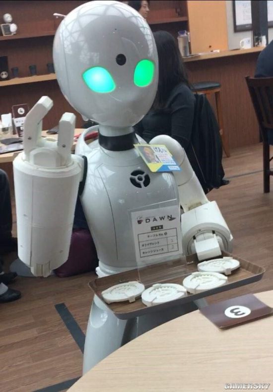 日本开设机器人咖啡厅 由重度障碍者操纵接待客人