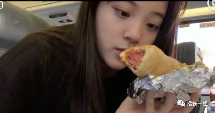 欧阳娜娜一边减肥一边吃高热量食物，人设啥时候崩？