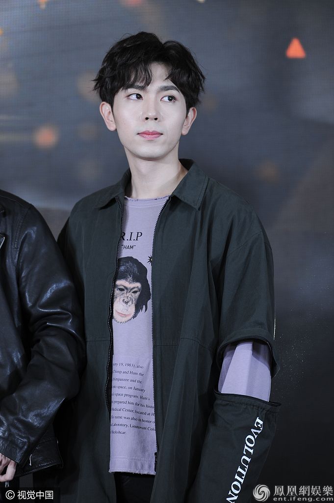 维塔斯将任《唱响星途》导师 香蕉男团TANGRAM帅气青春