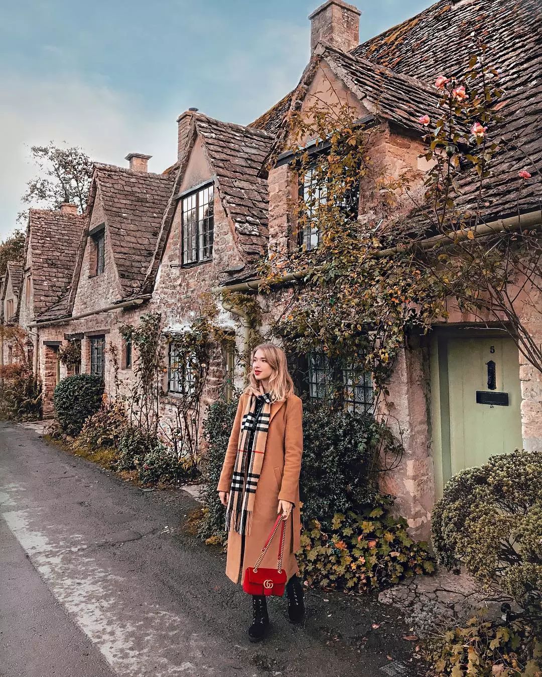 2018流行的4款外套,再不穿就迟啦!