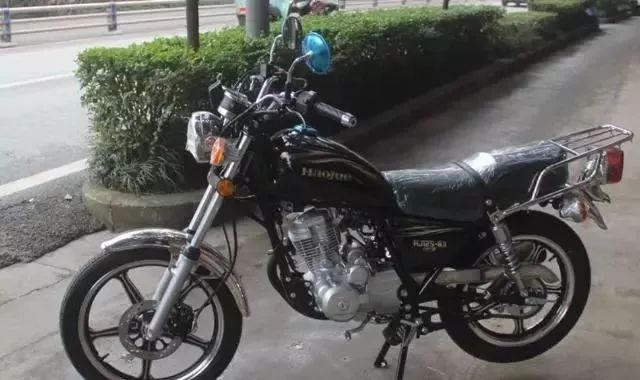 经典实用小太子摩托车，升级国四，售价6280元，良心！