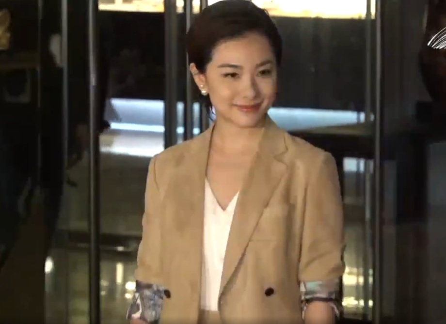 阿娇婚礼半个娱乐圈都来了!吴千语性感抢镜,张智霖夫妇最靓!