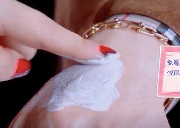 比张雨绮还壕无人性的女星也就她了，把2克拉的钻石磨成粉涂脸！