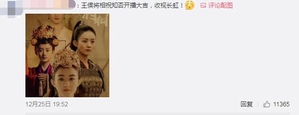 赵丽颖深夜晒自拍撞脸谢娜,网友:孕相明显