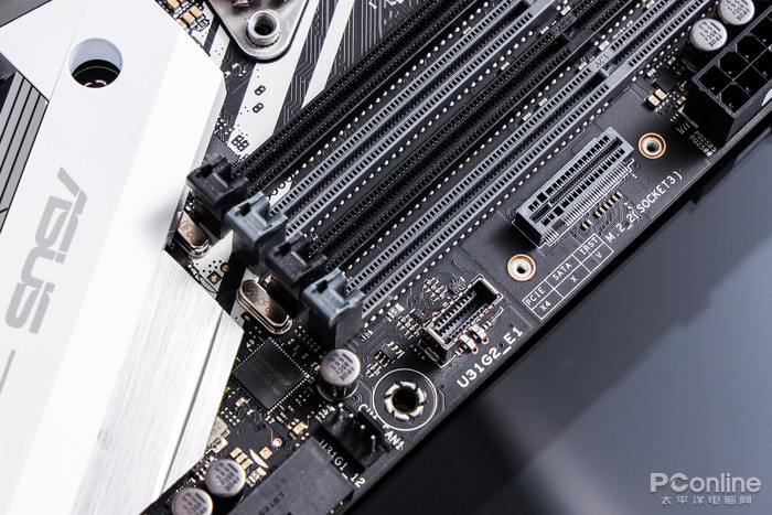 华硕PRIME X299-DELUXE II主板评测：能驾驭18核处理器的大师