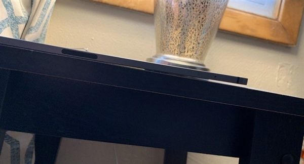 新iPad Pro机身弯曲 苹果前高管：坚决退货