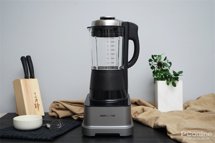 只有三千块预算，破壁机买国外原装进口的还是国产的？