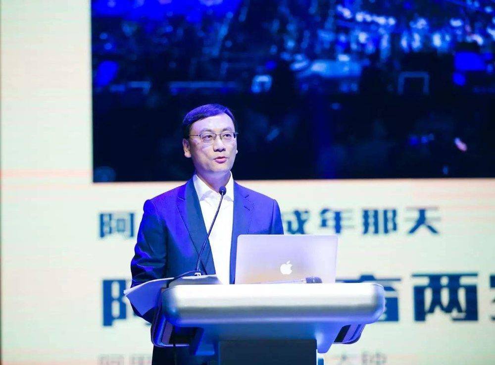 【虎嗅晚报】传今日头条意向收购锤子科技;权健被立案调查