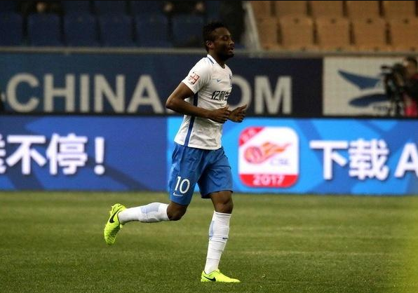 津媒:米克尔与泰达商谈解约,将不再回归球队