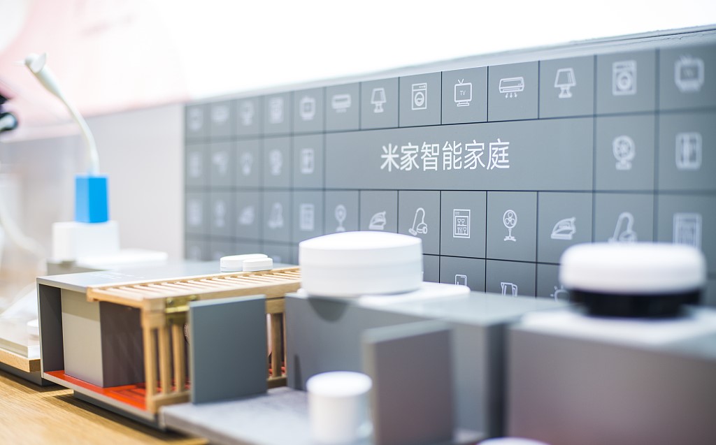 【钛晨报】小米战略入股TCL，雷军意在加强大家电业务供应链能力