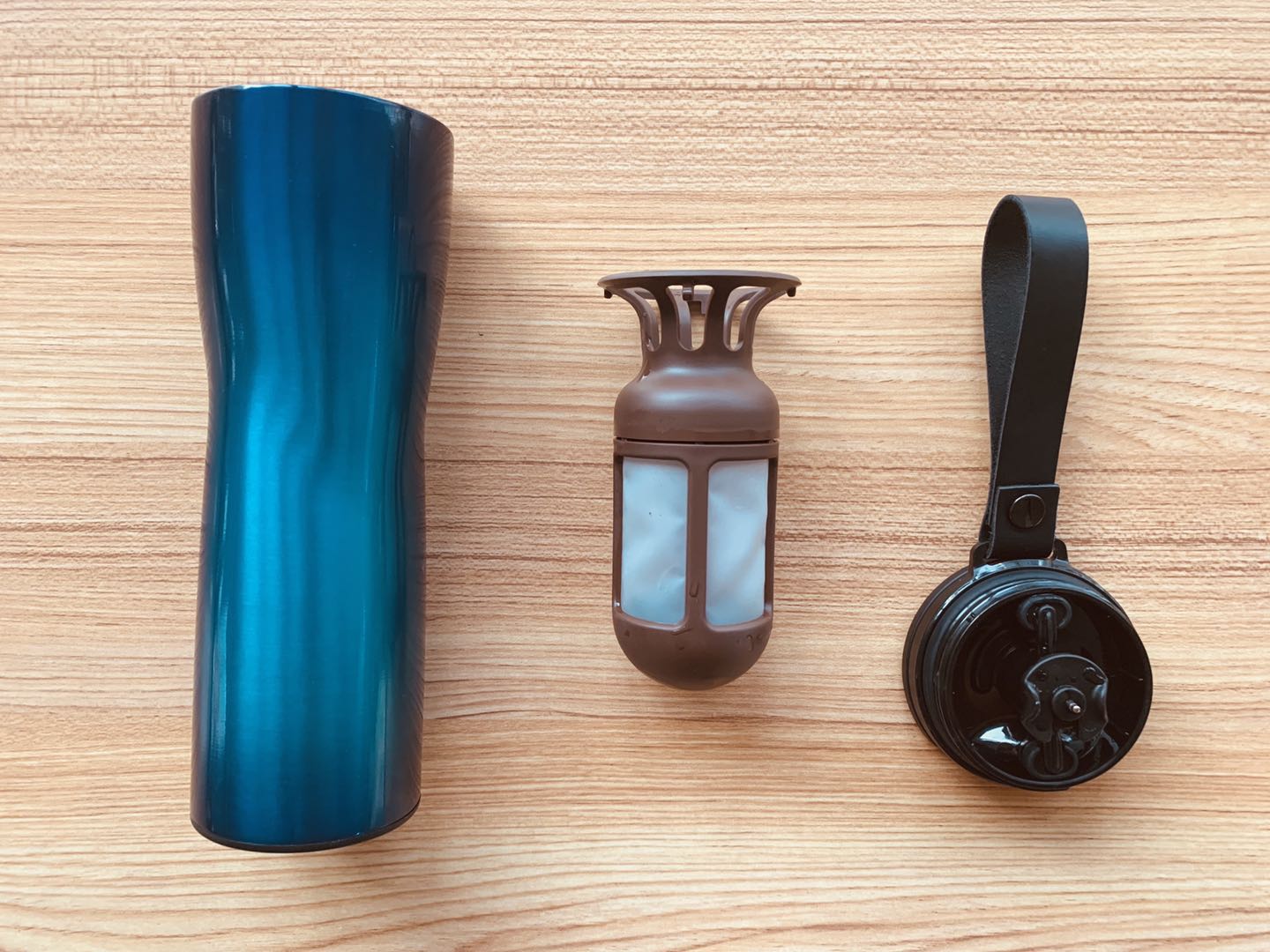 既能保温锁冷，还能萃取咖啡，黑科技智能保温杯科技党必备 | 钛空舱