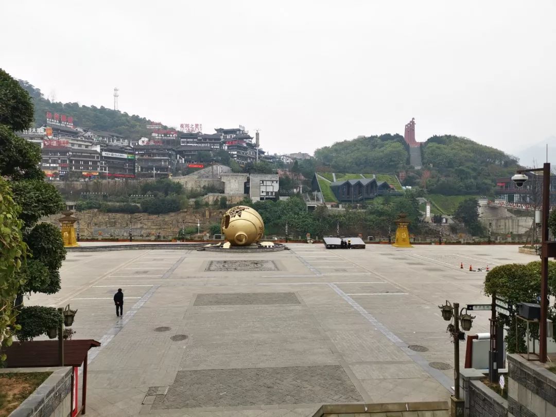 茅台镇拍案惊奇