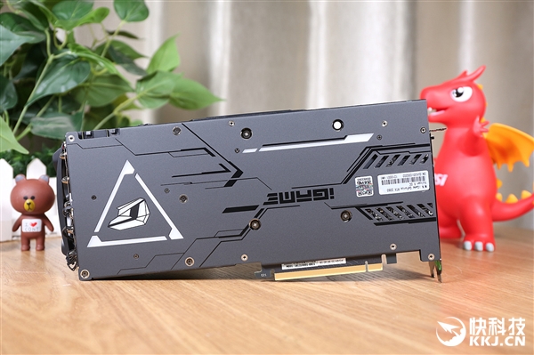 带一块屏幕 七彩虹iGame RTX 2060 Vulcan X OC拆解图赏