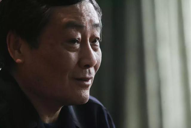 中国保健品往事：20年前赚150亿，猪圈里刷广告，老农喝八瓶后死亡