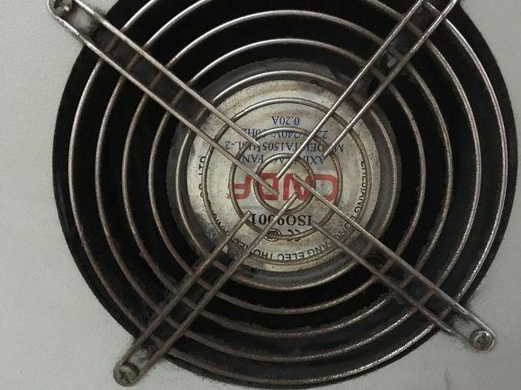 十年前的这部诺基亚拍照机皇,轻松拍出转动的扇叶!