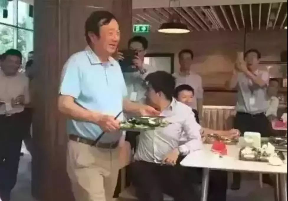 任正非：搞管理，就要经常在一起聚聚餐