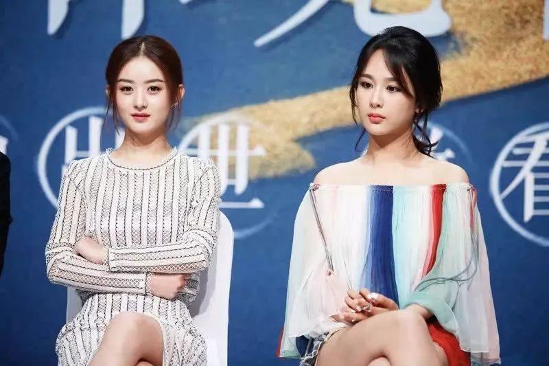 五五身的沈月靠这一招比173的关晓彤还显高！