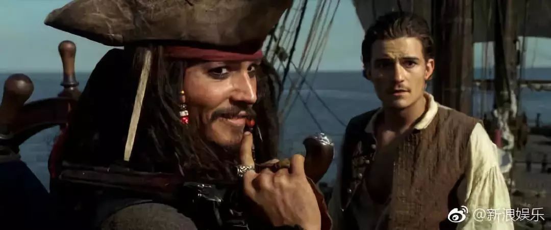 滴滴宣布将裁近2000名员工；短视频平台“弹幕”将“先审后播”；潘石屹拿到国内首张5G电话卡 | 猬报