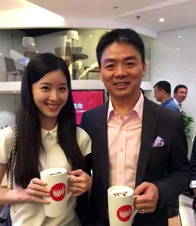 JD+智能奶茶馆“凉了 ”刘强东与章泽天曾出席开业仪式