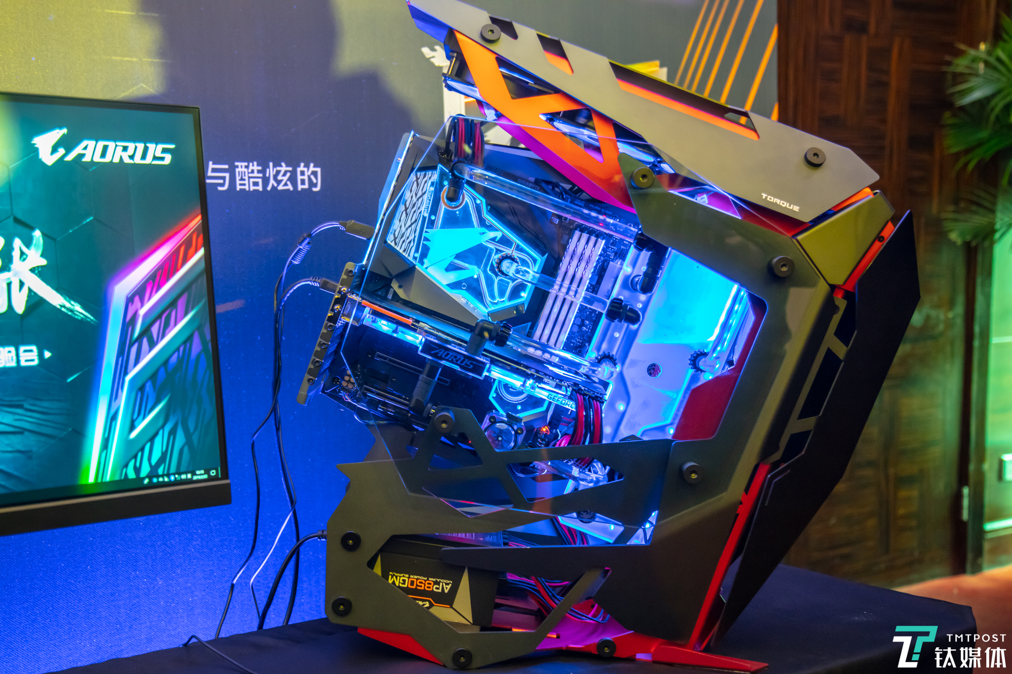 全球首款Azure AI笔记本亮相，技嘉AORUS发布新品全家桶 | 钛快讯
