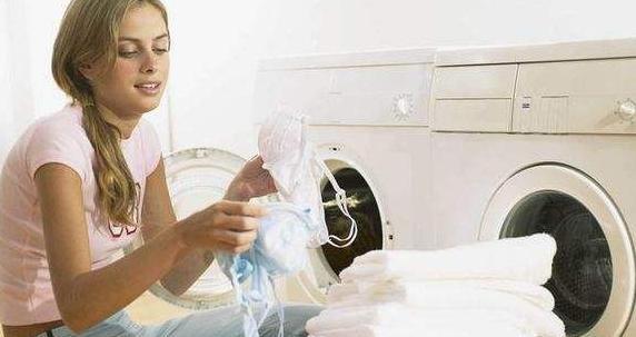 中国人都喜欢在阳台、户外晒被子衣物,为什么在欧洲国家很少见?