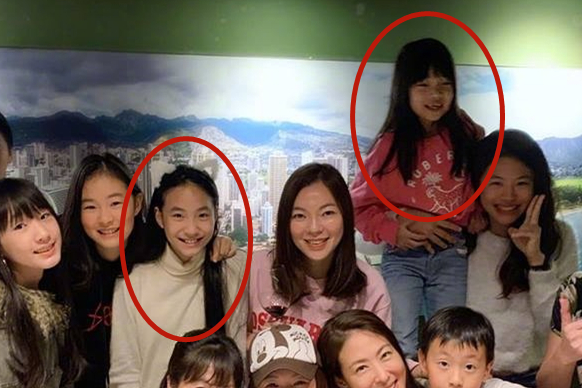 小S素颜和友人喝酒吃铁板烧，13岁女儿罕见出镜，被夸气质太好！