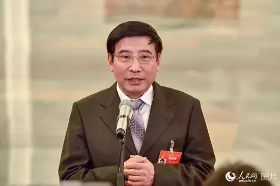 褚橙创始人褚时健去世,微信上线好物圈,携号转网年底前将实现