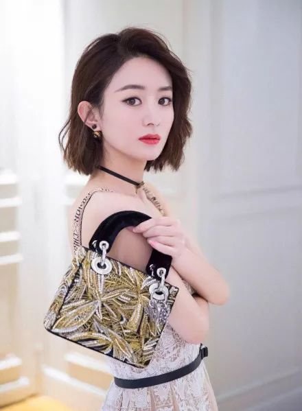 孕期傍上大花，被资源最强经纪人抛弃的赵丽颖已经暗戳戳为复出做好准备