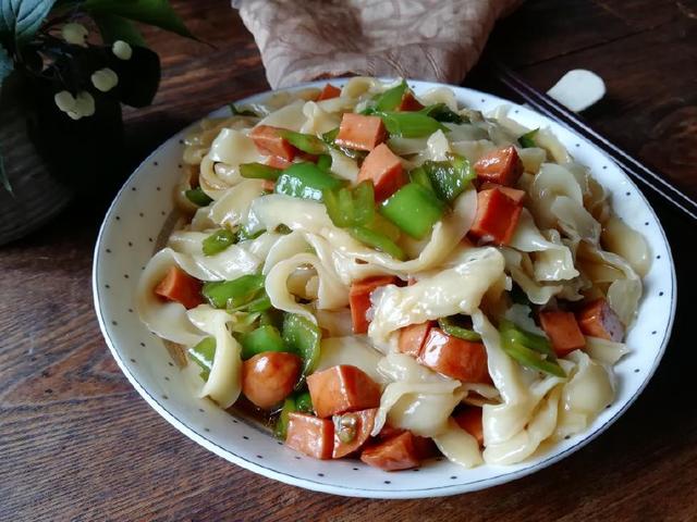 北方面条的8种做法大集合,北方面条的8种做法您喜欢哪一种做法