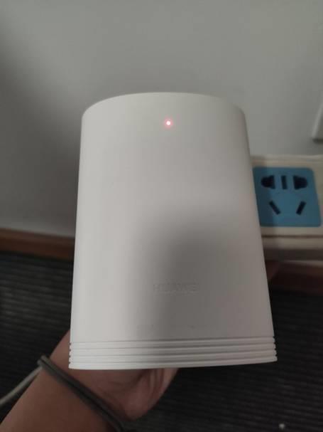 自研凌霄芯片加持！华为路由Q2 Pro评测：任意户型、满屋信号飞檐走壁