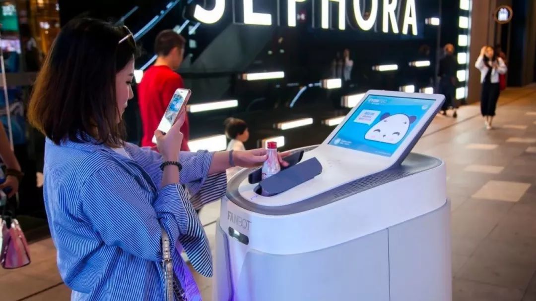 让机器人主动找人推广商品，「越凡创新」获猎豹数千万元A轮融资｜早起看早期