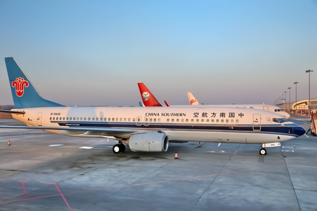 波音737中国往事，30年收5万亿订单，有人靠拆飞机赚2亿