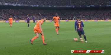 欧冠梅西2射2传库鸟皮克破门巴萨51里昂晋级