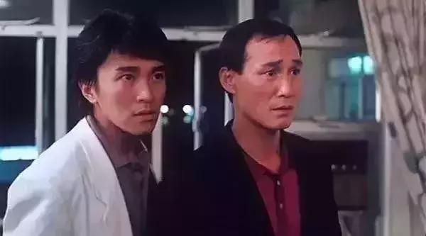 香港电影最经典的六位黑帮大佬,小马哥排不上,两个大背头上榜