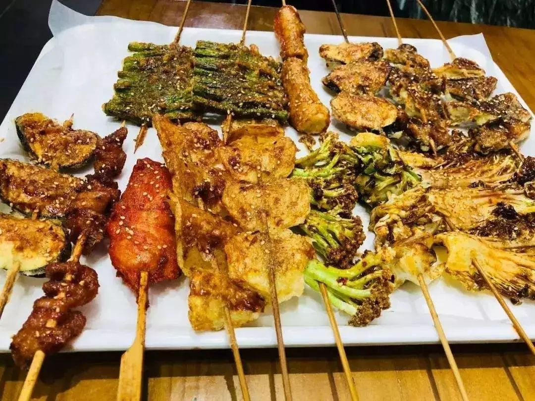 邢台吃货必去的5条小吃街,20元吃到扶墙走!
