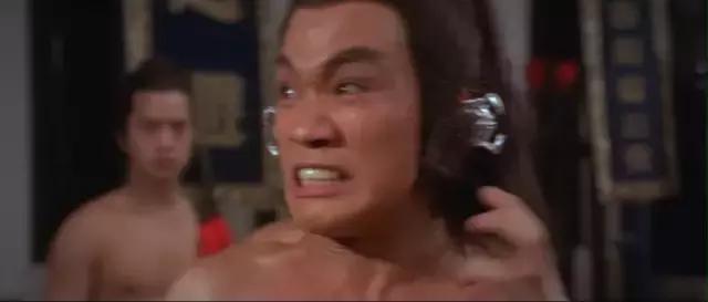 它是邵氏公司最怪异的武侠片,备受老外推崇,一招一式透露邪气!