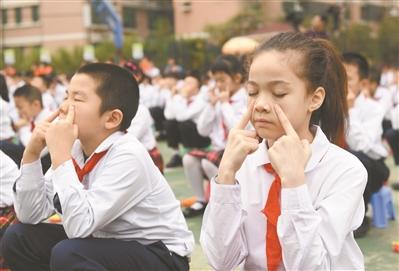 6岁近视率5.9% “低龄化”“重度化”成青少年近视关键词