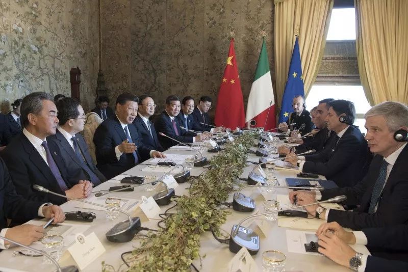 今年首次外访,习近平见证的这些第一次