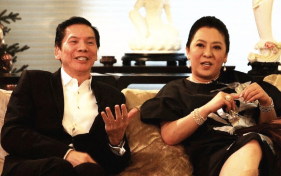 被向太拖进豪门的郭碧婷因800万钻戒被酸了？向佐这个回复甜炸惹！
